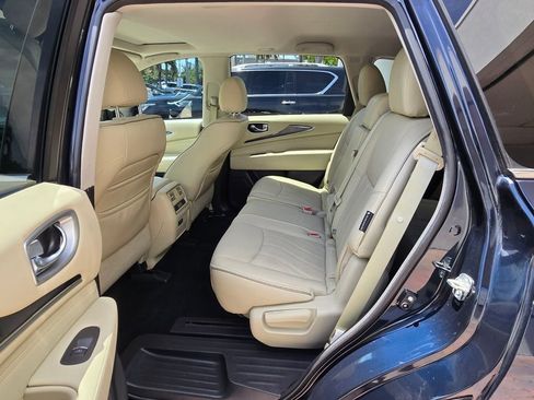 Used 2020 INFINITI QX60 Luxe w/ Essential Package FWD image 14
