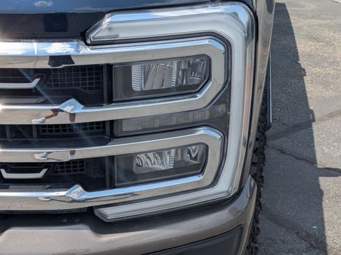 Used 2023 Ford F350 King Ranch AWD/4WD image 12