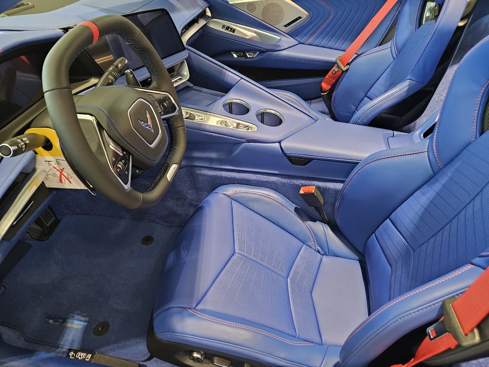New 2027 Chevrolet Corvette Grand Sport w/ Z52 Sport Performance Package RWD image 15