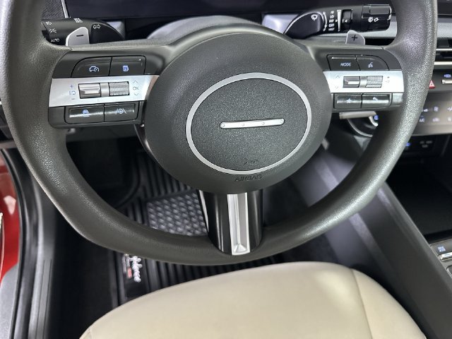 Used 2025 Hyundai Sonata SEL FWD image 11
