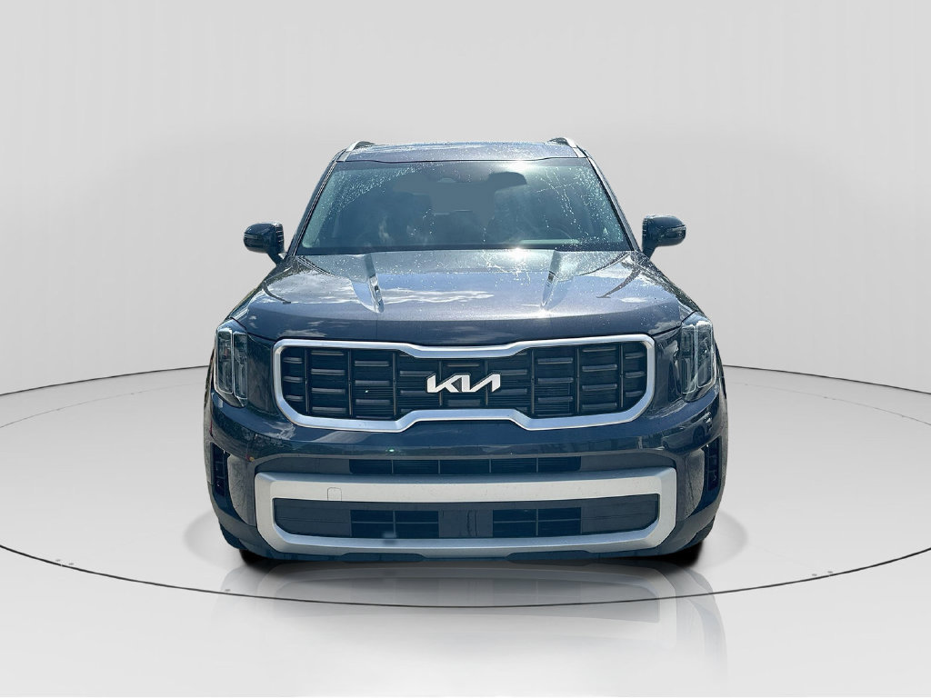 Used 2025 Kia Telluride S FWD image 2