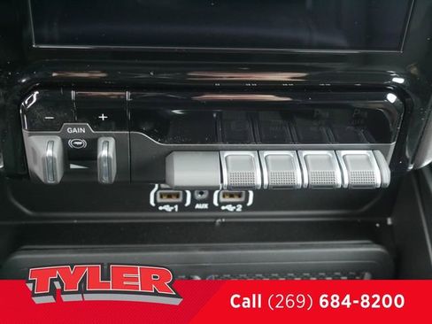 New 2026 RAM 2500 Laramie w/ Night Edition AWD/4WD image 31