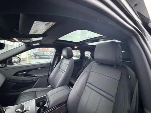 Used 2024 Land Rover Range Rover Evoque Dynamic SE image 16