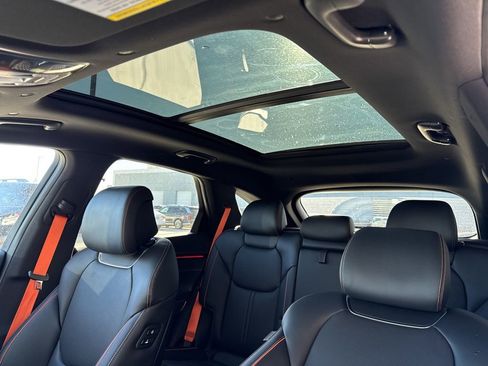 New 2026 Genesis GV70 2.5T Sport Prestige AWD/4WD image 16