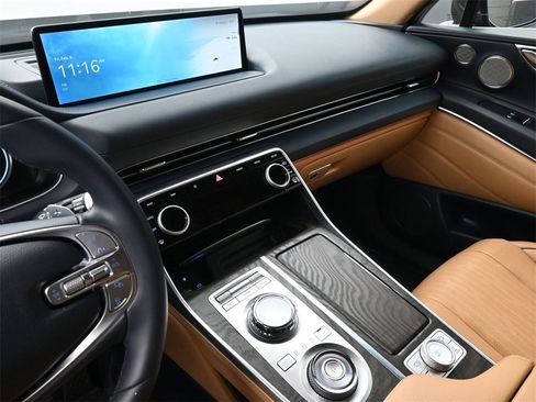 Used 2024 Genesis GV80 3.5T w/ Advanced Package image 8