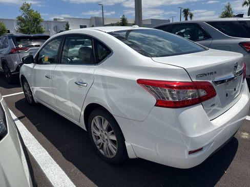 Used 2015 Nissan Sentra SL w/ Navigation Package image 6