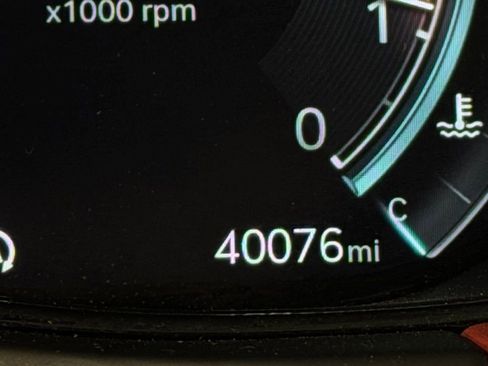 Used 2023 Genesis GV70 2.5T Sport Prestige w/ Sport Prestige Package image 16