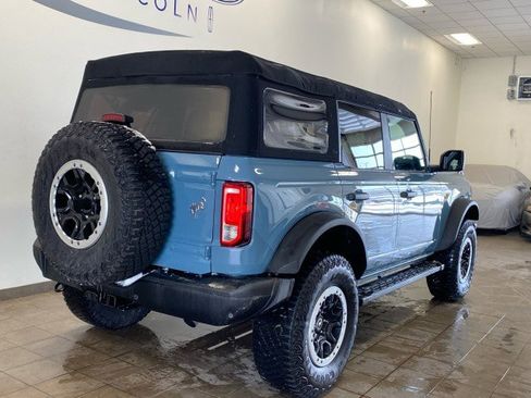 Used 2023 Ford Bronco Black Diamond w/ Sasquatch Package image 7