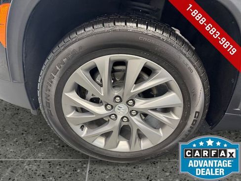 Certified 2025 Buick Enclave Preferred image 25