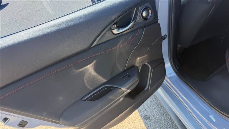 Used 2019 Honda Civic Type R image 19
