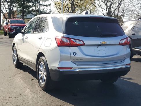 Used 2018 Chevrolet Equinox LT FWD image 4