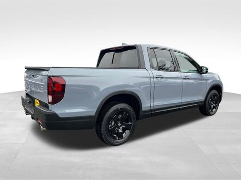 New 2026 Honda Ridgeline Black Edition image 8