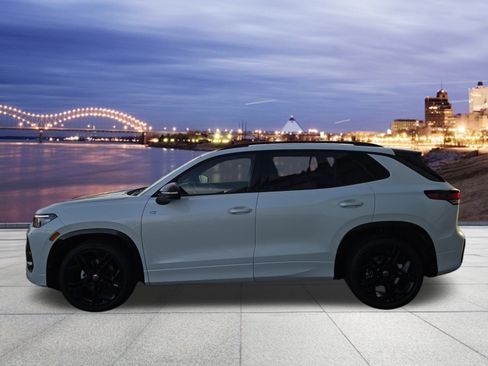 New 2026 Volkswagen Tiguan SE R-Line image 2