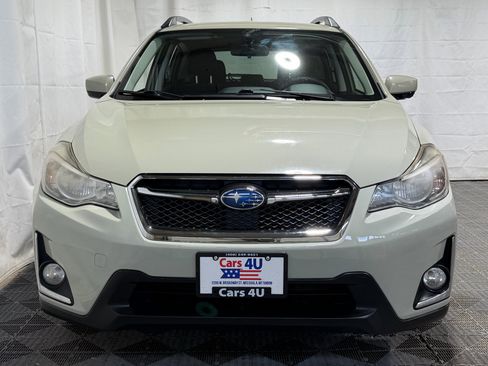 Used 2016 Subaru Crosstrek 2.0i Premium image 2