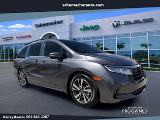 Used 2024 Honda Odyssey Touring video 1