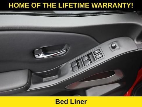 Used 2022 Nissan Frontier SV AWD/4WD image 13