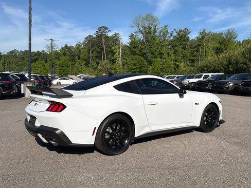 Used 2025 Ford Mustang GT w/ Mustang Nite Pony Package RWD image 11