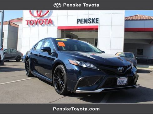 Used 2021 Toyota Camry XSE FWD image 1