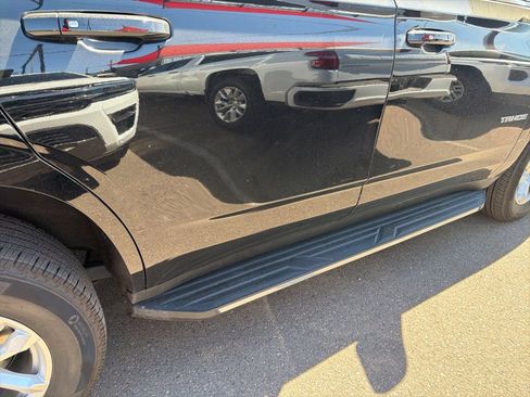 Used 2025 Chevrolet Tahoe LT image 13