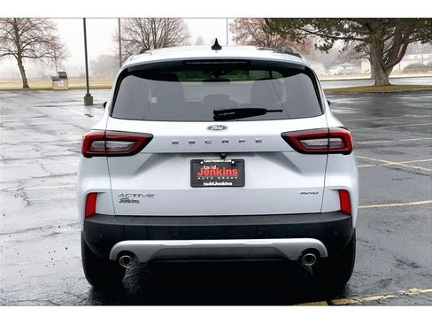 New 2026 Ford Escape Active w/ Active Premium Tech Pack image 4