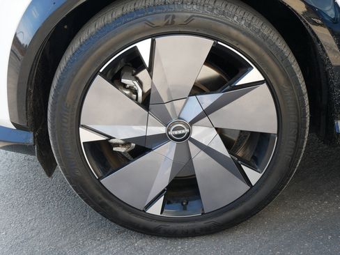 Used 2023 Nissan Ariya PLATINUM+ image 15