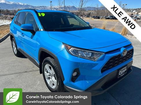 Used 2019 Toyota RAV4 XLE w/ Protection Package image 1