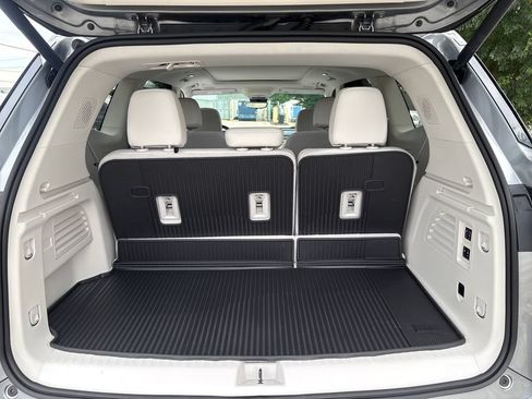 New 2026 Buick Enclave Avenir w/ Super Cruise Package FWD image 44