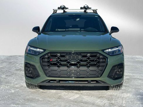 Used 2024 Audi SQ5 Prestige w/ Prestige Package image 8