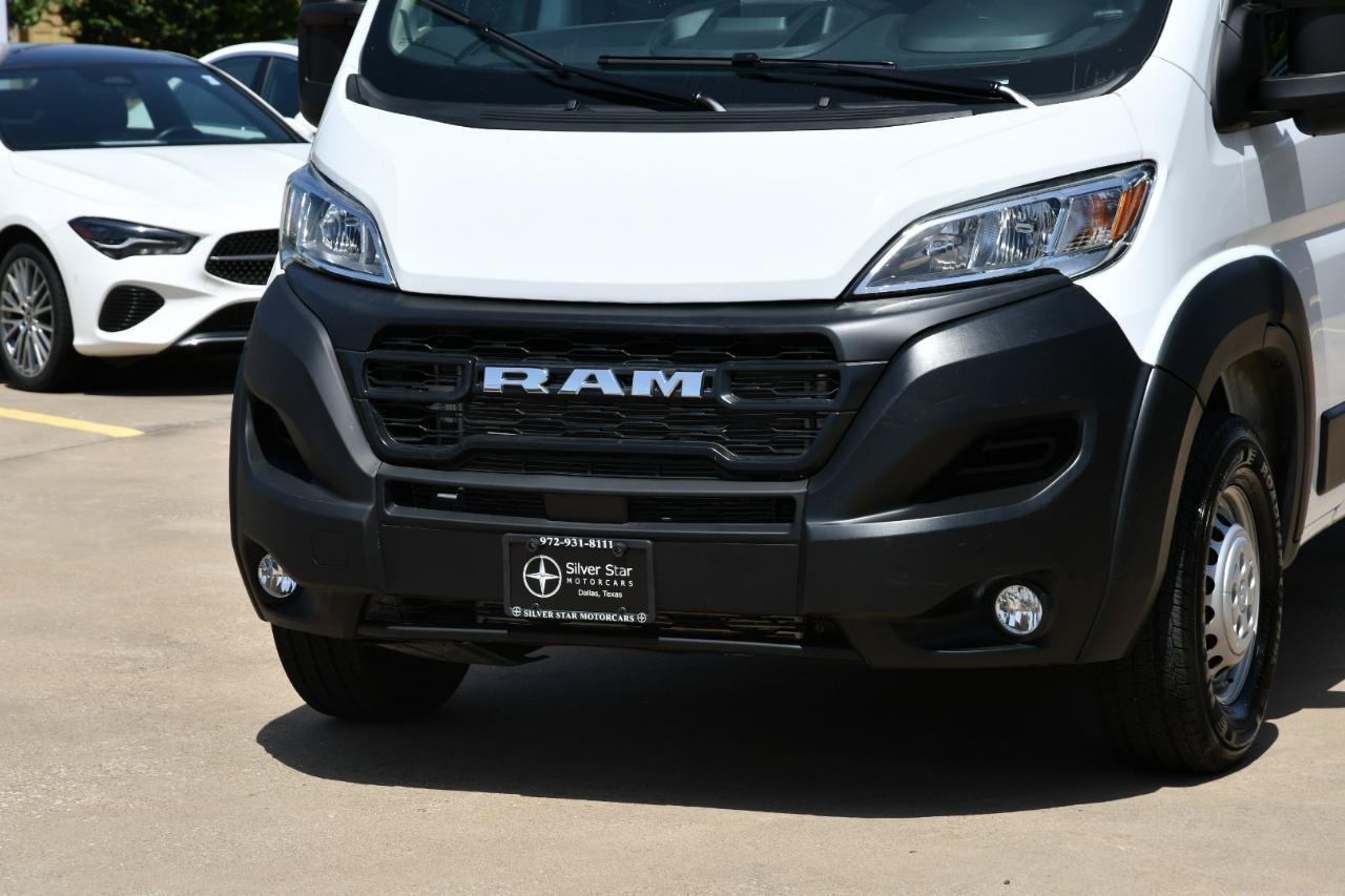 Used 2026 RAM ProMaster 2500 w/ Convenience Group FWD image 4