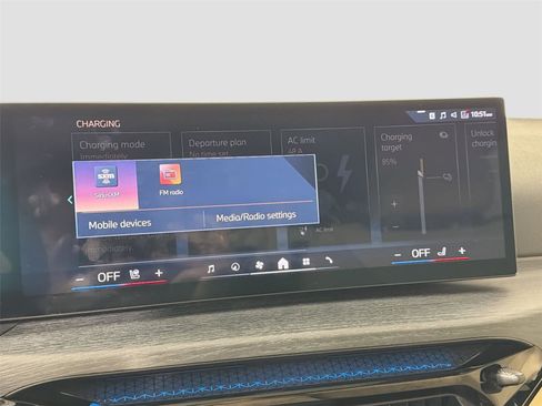 Certified 2025 BMW i4 xDrive40i w/ Premium Package image 15