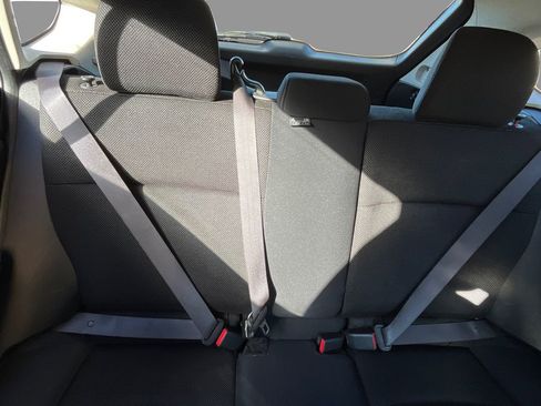 Used 2015 Subaru Crosstrek 2.0i Premium image 13