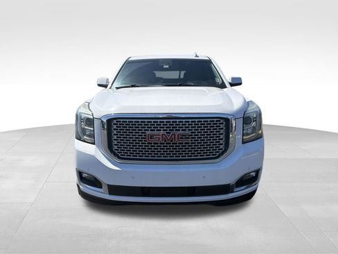 Used 2015 GMC Yukon Denali AWD/4WD image 2