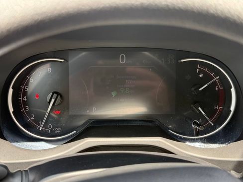 Used 2024 Toyota RAV4 XLE AWD/4WD image 30