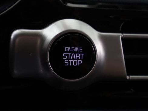 Used 2023 Kia Seltos S w/ Navigation Package FWD image 37