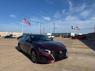 Certified 2025 Nissan Altima 2.5 SV FWD video 1