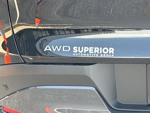 New 2025 Nissan Murano SL image 10