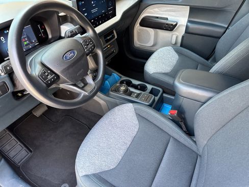 Used 2025 Ford Maverick XLT w/ Equipment Group 302A AWD/4WD image 11
