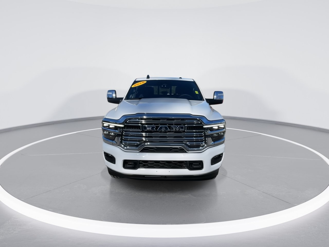 Used 2026 RAM 2500 Laramie AWD/4WD image 3