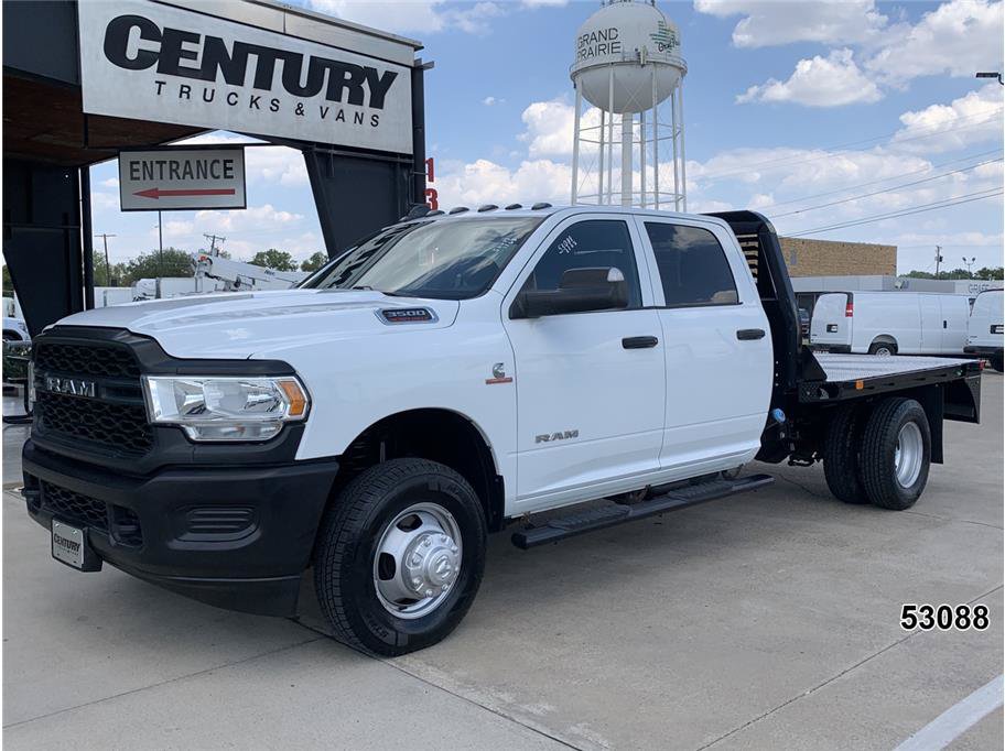 Used 2022 RAM 3500 Tradesman AWD/4WD image 1