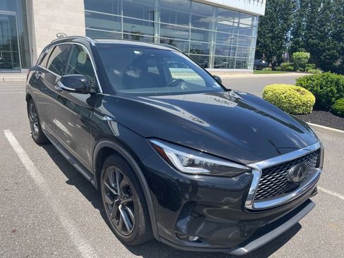 Used 2019 INFINITI QX50 Essential w/ Sensory Package AWD/4WD image 1
