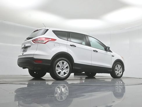 Used 2014 Ford Escape S FWD image 45