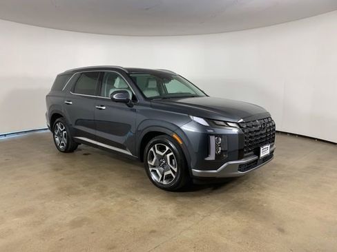 Used 2024 Hyundai Palisade Limited AWD/4WD image 5