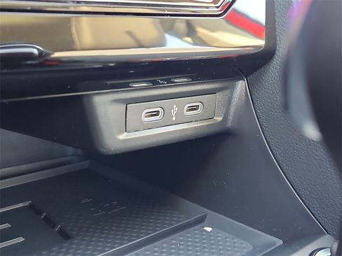 New 2026 Volkswagen Jetta SE image 11