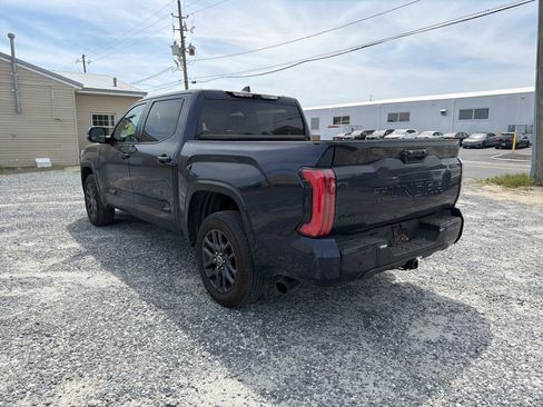 Used 2023 Toyota Tundra Platinum image 3
