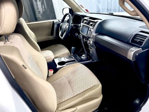 Used 2017 Toyota 4Runner SR5 image 21