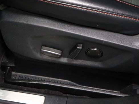 Certified 2024 Ford Edge ST-Line AWD/4WD image 24