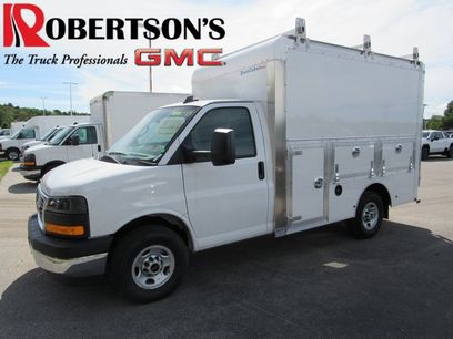 New 2025 GMC Savana 3500 w/ Power Convenience Package