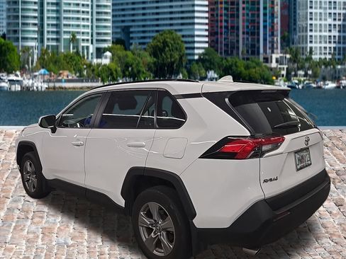 Used 2024 Toyota RAV4 XLE w/ Convenience Package FWD image 27