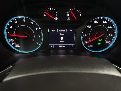 Used 2022 Chevrolet Equinox LS image 25