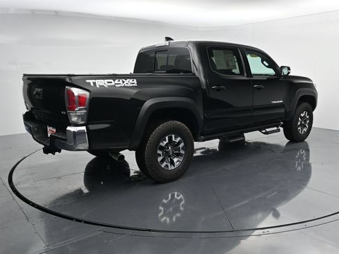 Used 2023 Toyota Tacoma TRD Off-Road AWD/4WD image 8
